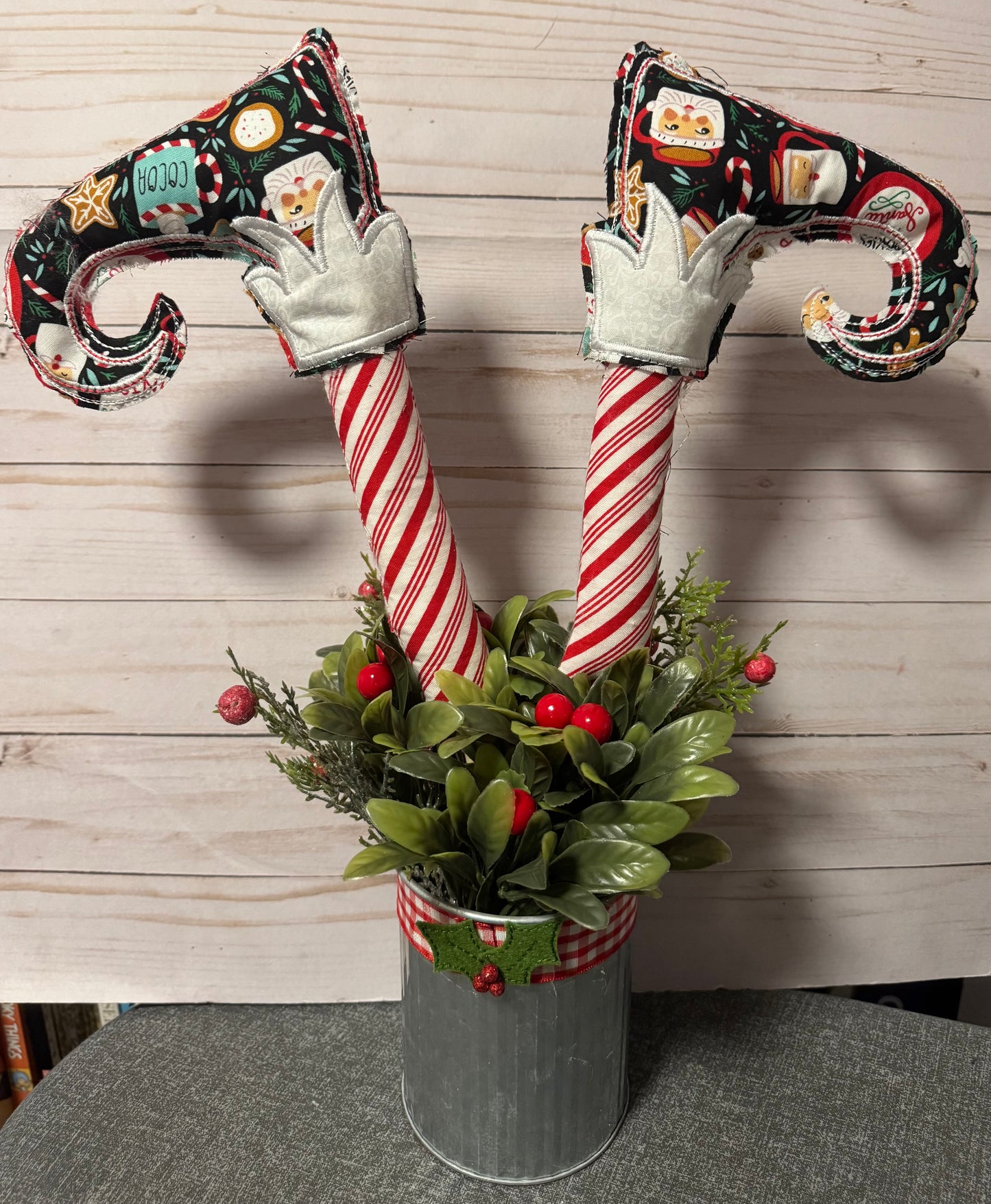 Gavalized Pot Christmas Floral Decor